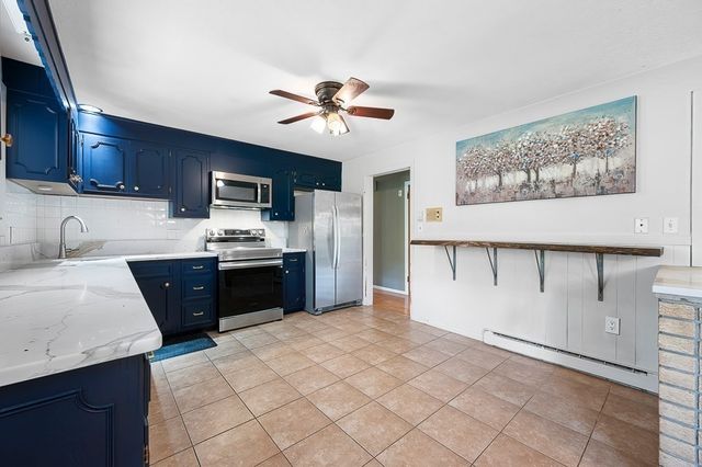 36 Roman Dr, Shrewsbury, MA 01545