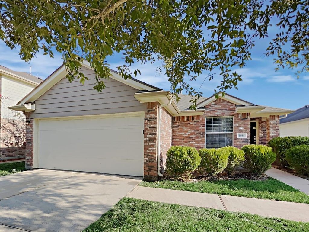 1014 Redcrest Springs Court, Houston, TX 77073