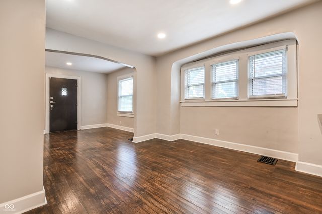 957 E Yoke Street, Indianapolis, IN 46203