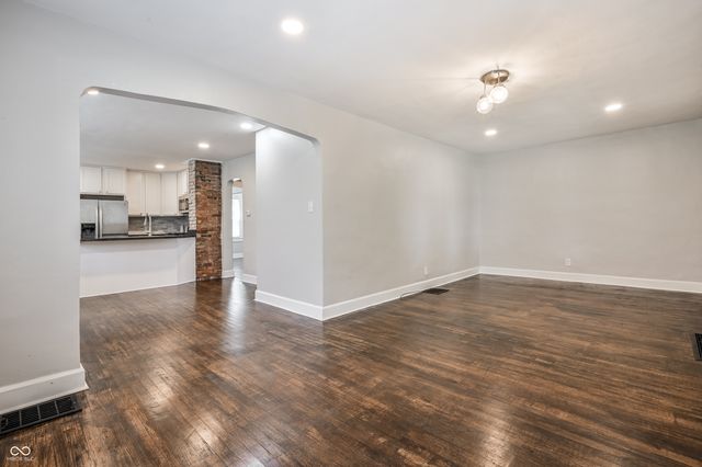 957 E Yoke Street, Indianapolis, IN 46203