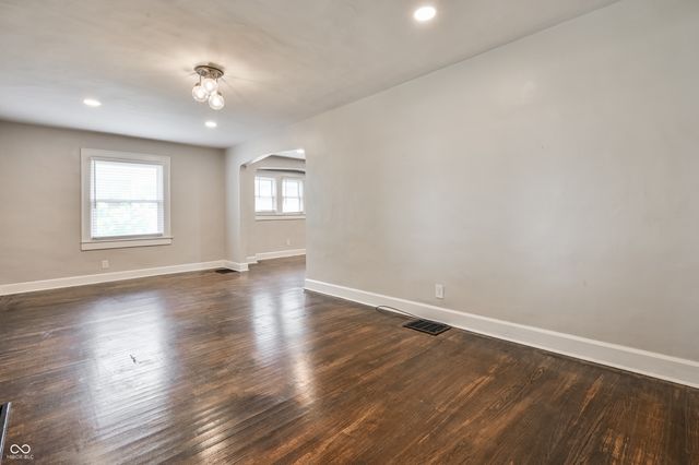957 E Yoke Street, Indianapolis, IN 46203
