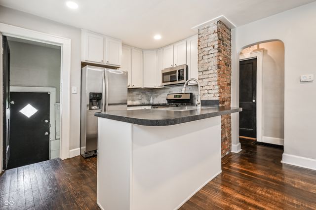 957 E Yoke Street, Indianapolis, IN 46203