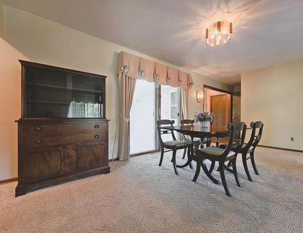 W225N8303 Longview DRIVE, Lisbon, WI 53089
