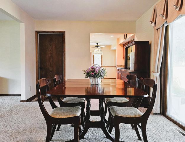 W225N8303 Longview DRIVE, Lisbon, WI 53089