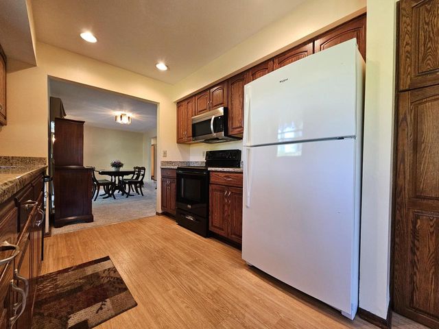 W225N8303 Longview DRIVE, Lisbon, WI 53089