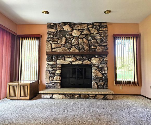W225N8303 Longview DRIVE, Lisbon, WI 53089