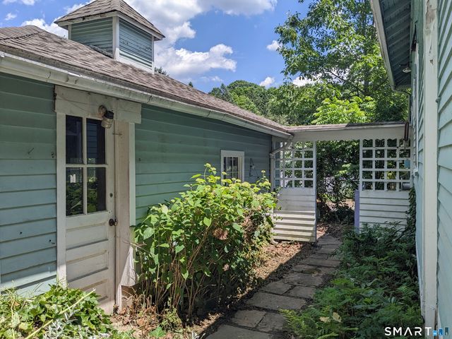 111 Woolson Street, Watertown, CT 06795