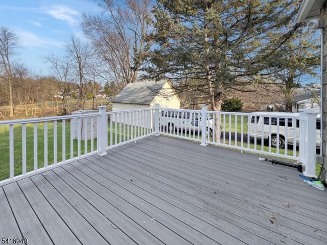 298 Maple Ave, Pohatcong Twp., NJ 08865