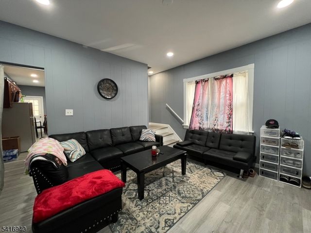 298 Maple Ave, Pohatcong Twp., NJ 08865