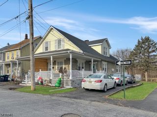 298 Maple Ave, Pohatcong Twp., NJ 08865