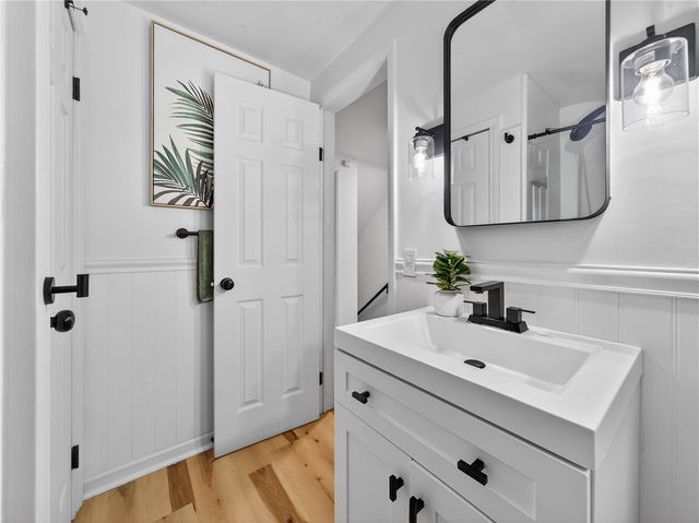 22 Ridgewood Road, Greece, NY 14626