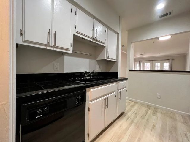 4510 Druid Lane 104, Dallas, TX 75205