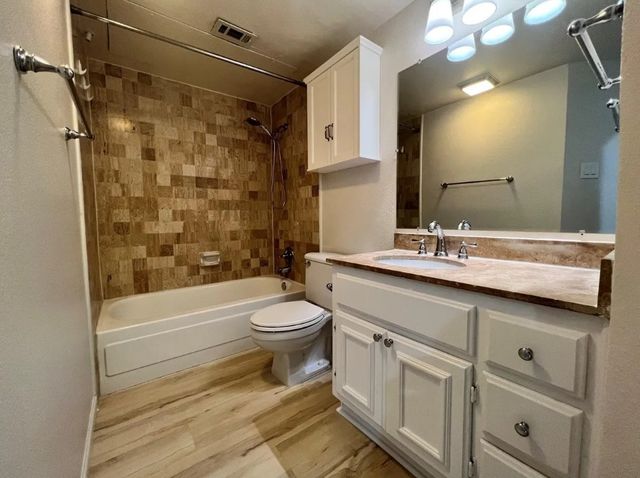 4510 Druid Lane 104, Dallas, TX 75205