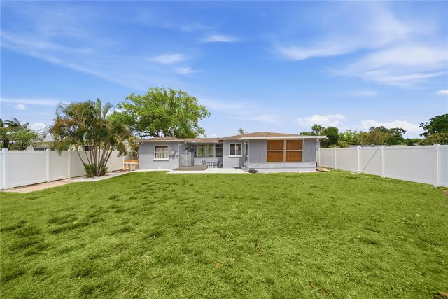4800 23RD AVENUE N, St Petersburg, FL 33713