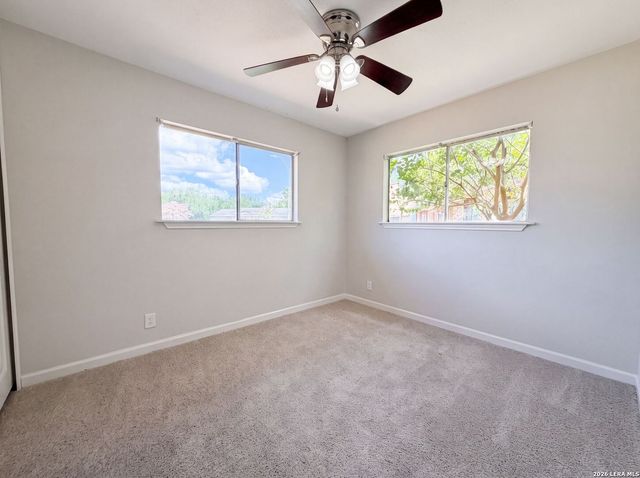 102 DARTMOOR DR, Schertz, TX 78154