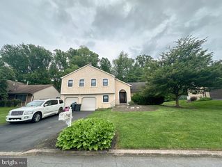 182 MARC LN, Huntingdon Valley, PA 19006
