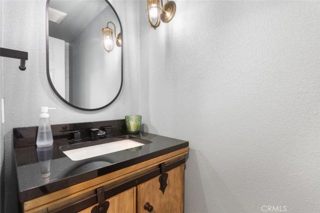 5534 Las Virgenes Road 115, Calabasas, CA 91302