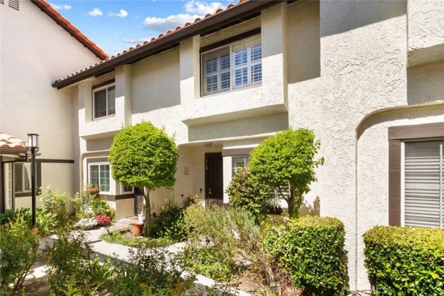 5534 Las Virgenes Road 115, Calabasas, CA 91302