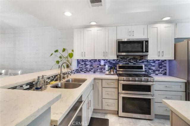 5534 Las Virgenes Road 115, Calabasas, CA 91302