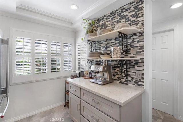 5534 Las Virgenes Road 115, Calabasas, CA 91302