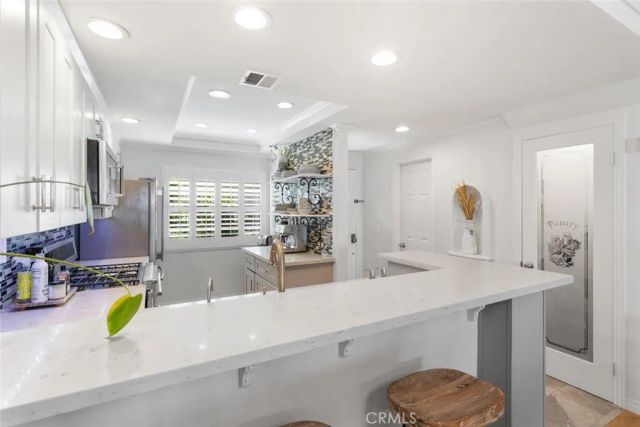 5534 Las Virgenes Road 115, Calabasas, CA 91302