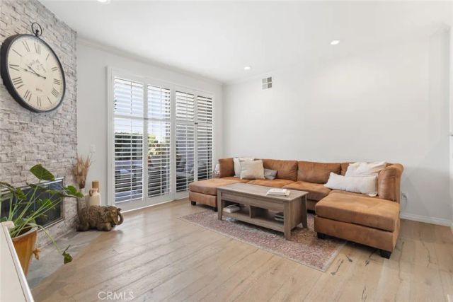 5534 Las Virgenes Road 115, Calabasas, CA 91302