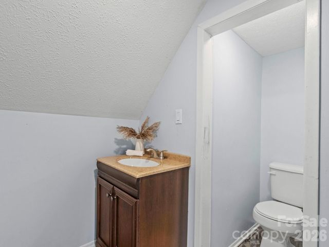 16180 US Hwy 19W Highway, Green Mountain, NC 28740