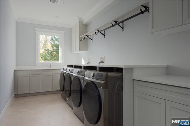 468 Lydecker Street, Englewood, NJ 07631