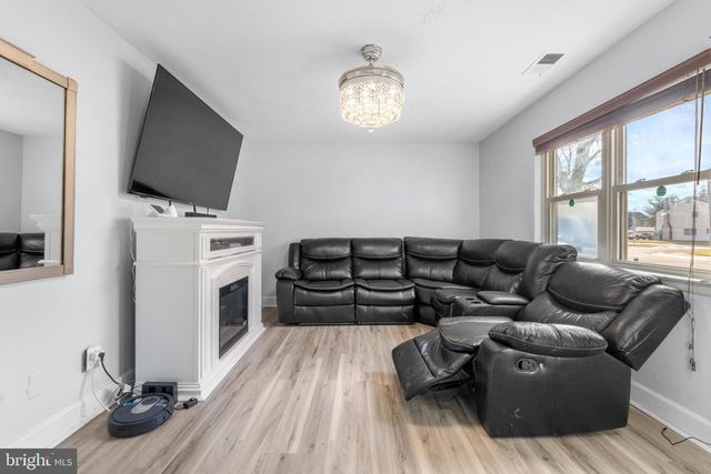 107 S LINDA CT, Richlandtown, PA 18955