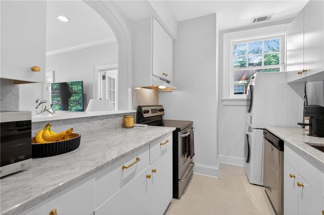 20 Collier Road NW 15, Atlanta, GA 30309