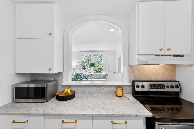 20 Collier Road NW 15, Atlanta, GA 30309