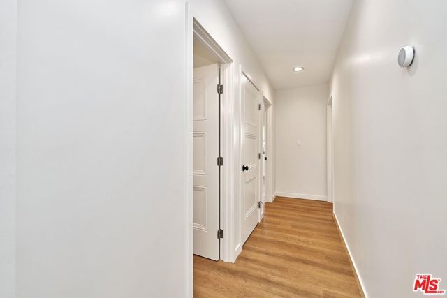 6443 Columbus Avenue, Van Nuys (los Angeles), CA 91411