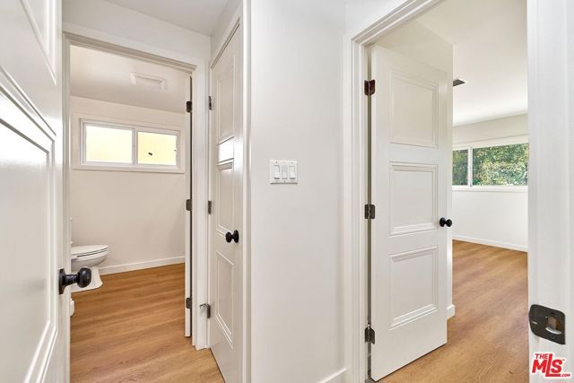 6443 Columbus Avenue, Van Nuys (los Angeles), CA 91411