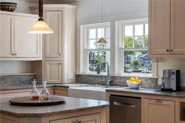 137 Cove Point East, Charlestown, RI 02813