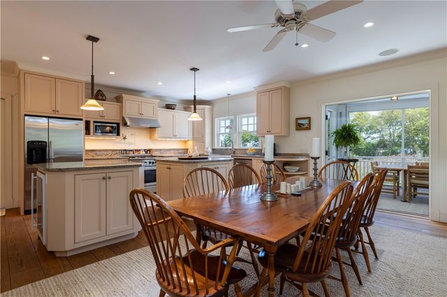 137 Cove Point East, Charlestown, RI 02813