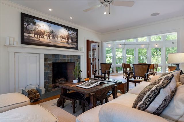 137 Cove Point East, Charlestown, RI 02813