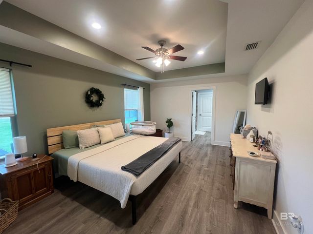 262 Lakefront Circle, Summerdale, AL 36580