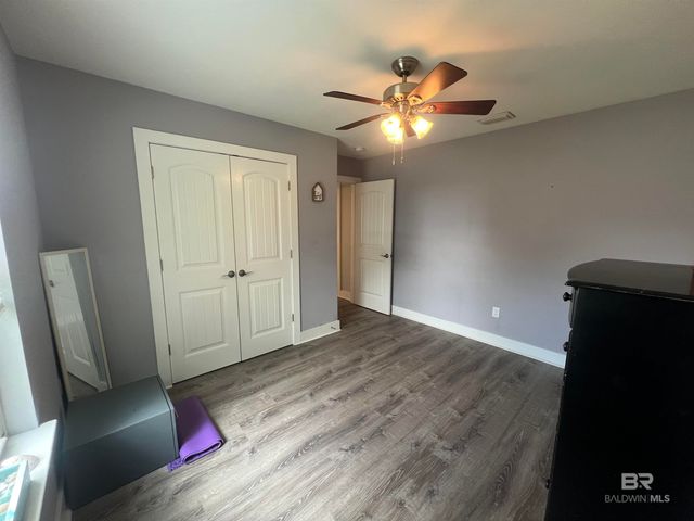 262 Lakefront Circle, Summerdale, AL 36580