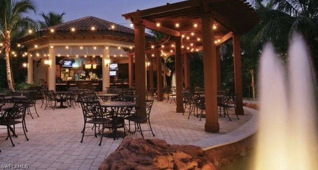 8411 Mallow LN, Naples, FL 34113