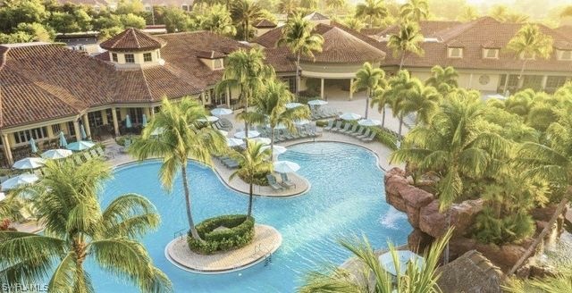 8411 Mallow LN, Naples, FL 34113