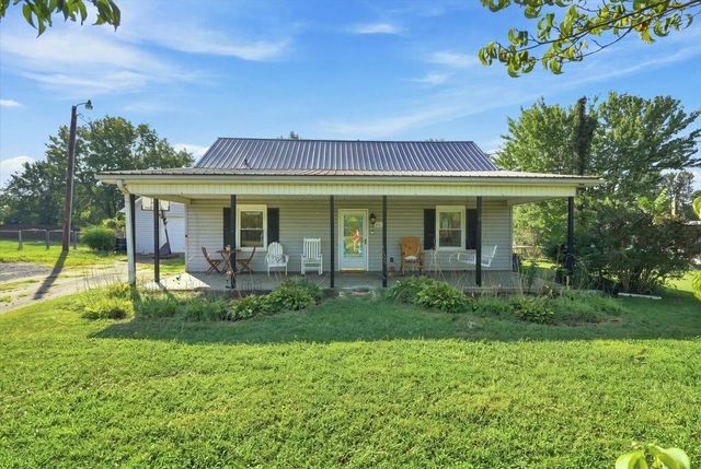 1051 Ezell Road, Chesnee, SC 29323