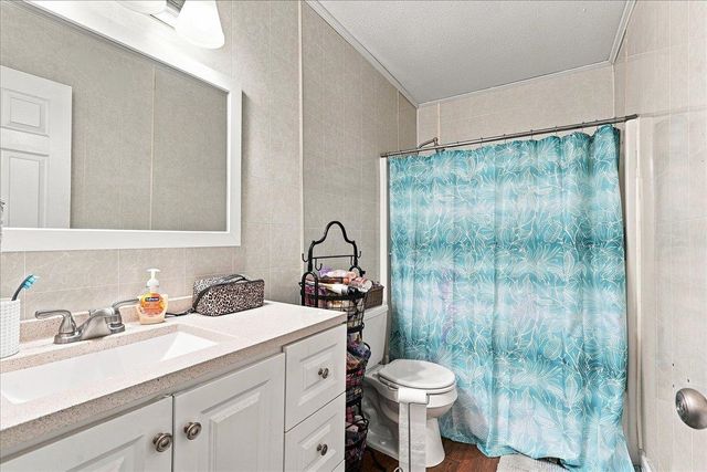 1051 Ezell Road, Chesnee, SC 29323