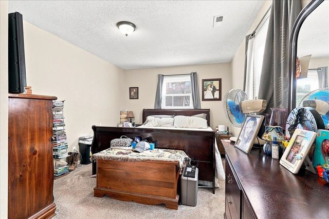 1051 Ezell Road, Chesnee, SC 29323