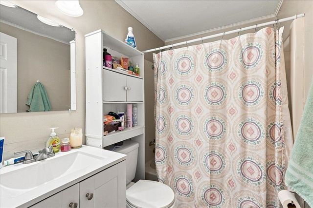 1051 Ezell Road, Chesnee, SC 29323