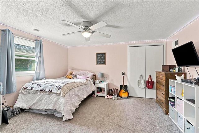 1051 Ezell Road, Chesnee, SC 29323
