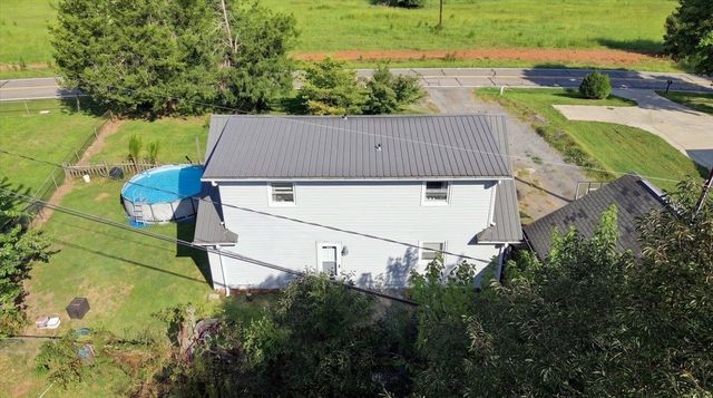 1051 Ezell Road, Chesnee, SC 29323