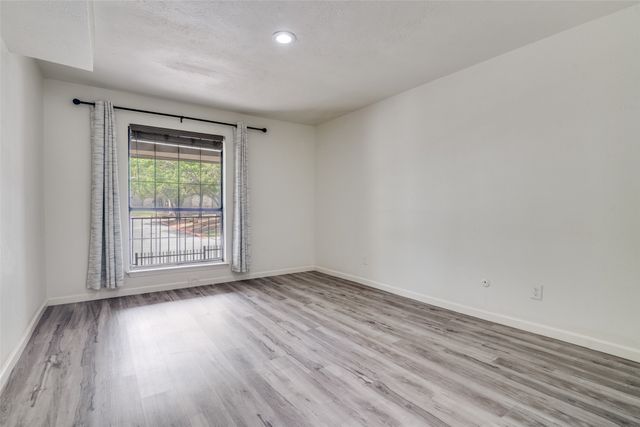 4602 Chaha Road 207, Garland, TX 75043