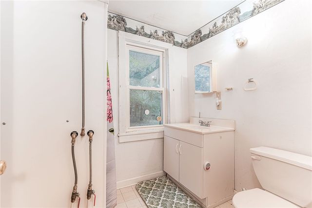 4070 South County Trail, Charlestown, RI 02813