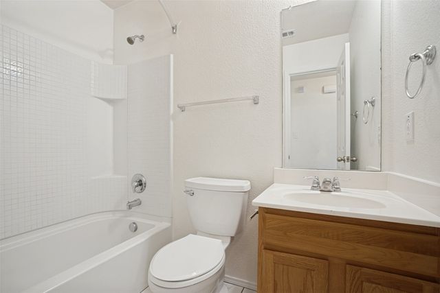 9005 Navigation Drive, Fort Worth, TX 76179