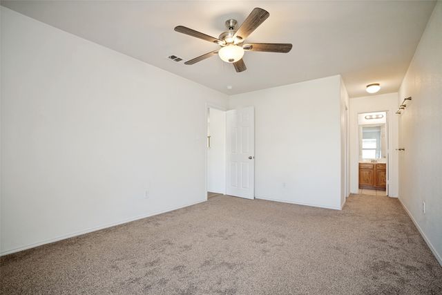 9005 Navigation Drive, Fort Worth, TX 76179